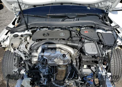 2025 Mercedes-Benz Gla 250 4Matic из США, поврежденный, VIN W1N4N4HB6SJ637660